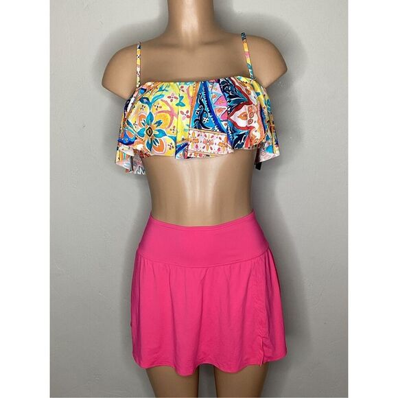 New. La Blanca floral skirted bikini. Large. Retails $169 - Picture 6 of 7